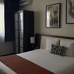 Mercure Centre Gare Otel 4*