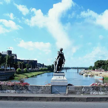 Mercure Centre Gare Hotel Angers