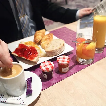 Mercure Centre Gare Szálloda 4*