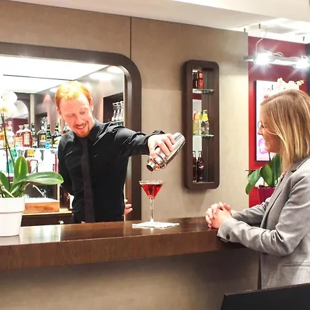 머큐어 센터 갸르 앙제