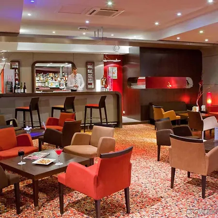 Mercure Centre Gare Отель 4*