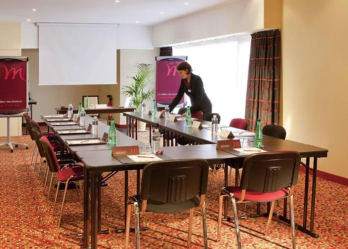 Mercure Centre Gare Готель Анже