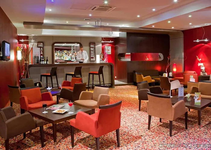 Mercure Centre Gare מלון 4*